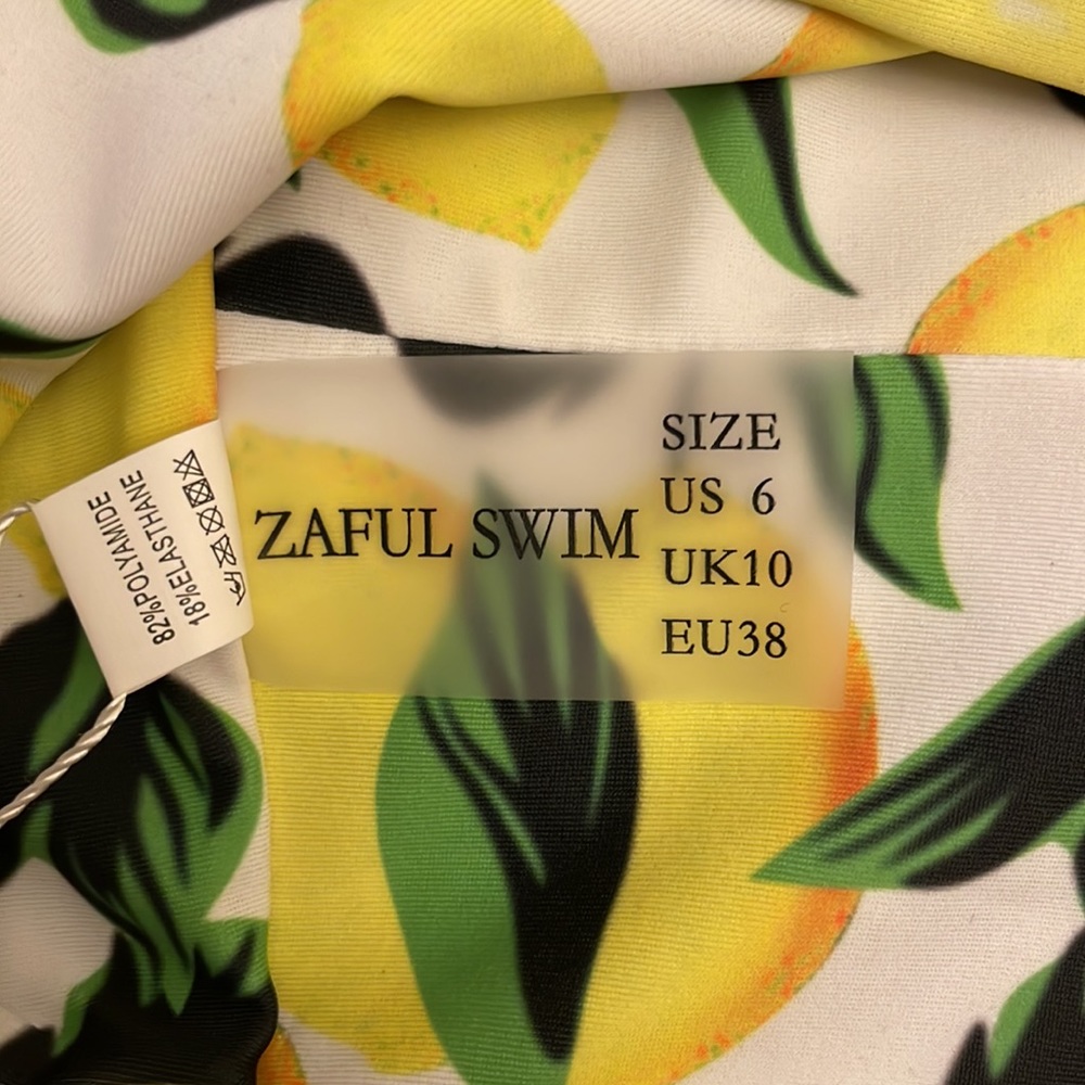 Zaful Lemon Print Bikini Top - Yellow and Green - Picture 5 of 7